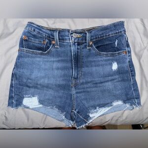 Levi denim dark wash jean shorts size 27